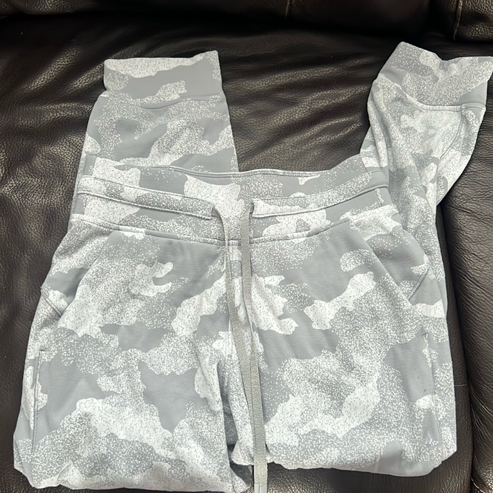 Cropped jogger